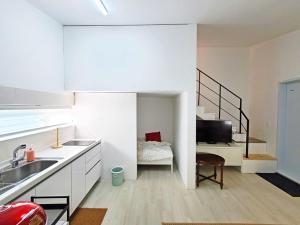 Goseong Sunny Hill Pension