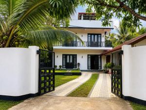 Janri Villa