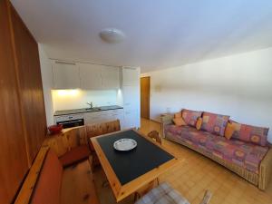 Casa Fadail Seura 11