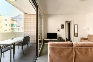 Mola Apartments Lugano by Quokka 360 - Terrace and Parking