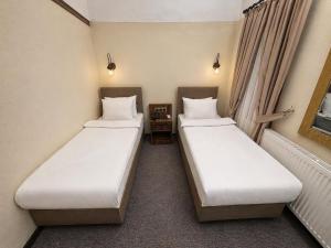 Rüstempaşa Kervansaray Hotel with Free Parking