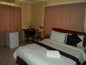 Hardrock Guest House