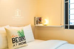 Westlake view Trich Sai Homestay