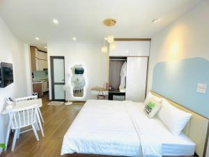 T98 Westlake view Trich Sai Homestay