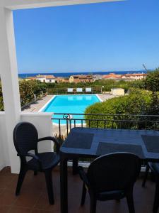 Rosmarino, apartamento con piscina a 100m del mar