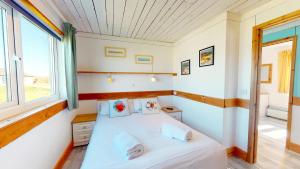 F46 Holiday Haunt, Riviere Towans
