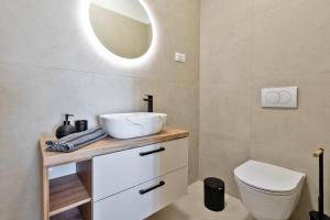 Villa Casa Ladonia, a stylish pool villa in Labin