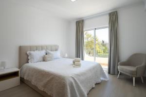 Melias apartment - 2 br apartment whit pool by HD