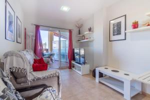 Global Vacacional, Practico apartamento con piscina en Canet de Berenguer