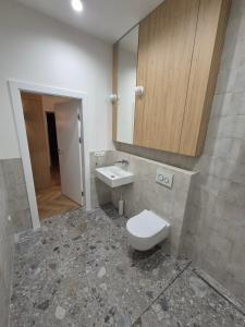Nowoczesny apartament z tarasem w cichej dzielnicy willowej blisko centrum