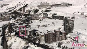 Résidence Belledonne - Appartement 6 pers ski au pied à la Croisette aux Menuires MAE-4714