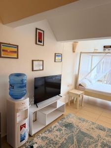 Diani Sun Beachfront Studio