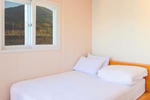 Beachblue Pension Geoje