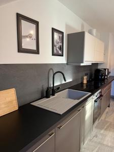 CASA Linda - Luxury flat for Chill Travel & Work