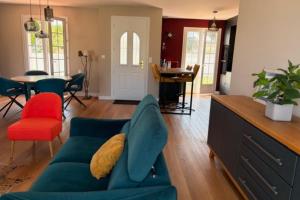 Villa with large terrace and garden in Angoulins