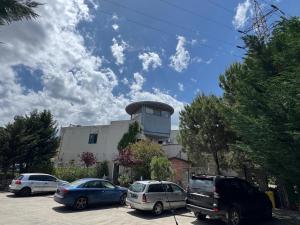 BAR RESTORANT HOTEL ALPET Elbasan