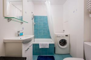 Andersa Charming Studio by BookingHost