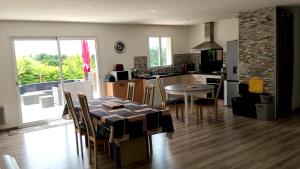 Villa au calme avec piscine chauffée privée