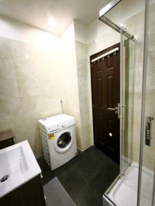 Király Urban 2 BR Suite