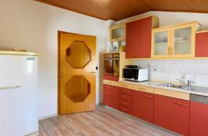Peaceful countryside stay with terrace