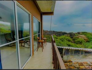 Blowhole Unawatuna resort and hotel