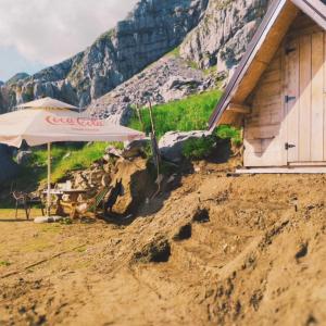 Lake house Draskovic