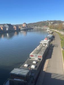 Peniche a Namur - Perle rare - 8 pers
