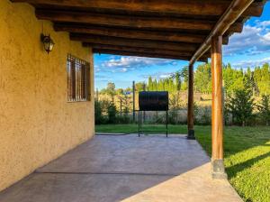 Cabañas familiares - Pileta, juegos y parque