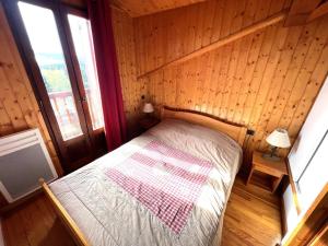 AGREABLE CHALET MITOYEN 8 COUCHAGES SUR PYRENEES 2000