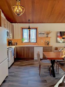 Cottage Retreat, Sauna, campfire, full disconnect