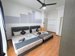 Platino 4Pax Stylish Room W Private Bathroom By STAY