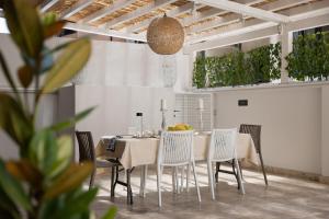 Monero Boutique Apartments