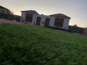 Sun Horizon Chalet