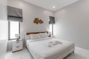 3 Villas 9BR 3 Pools Perfect for Big Groups V305