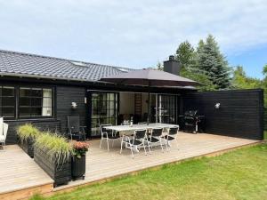 Experience The Charming Cottage Near Ruslands Bakker