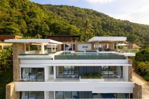ESTATE BLUE VIEW-Seaview-10 Bedrooms - by Sublime Samui Villas