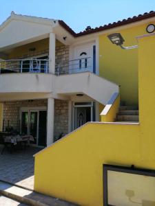 Apartmani Tina