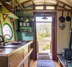 The Gypsy Caravan Sleeps 5 with alfresco dining