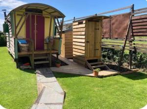 The Gypsy Caravan Sleeps 5 with alfresco dining