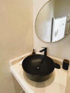 Riad 3 chambres, Piscine chauffée, Petit Déjeuner et ménage quotidien inclus