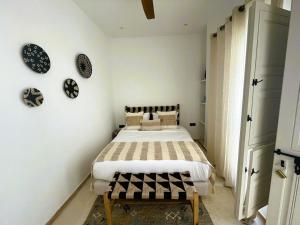 Riad 3 chambres, Piscine chauffée, Petit Déjeuner et ménage quotidien inclus
