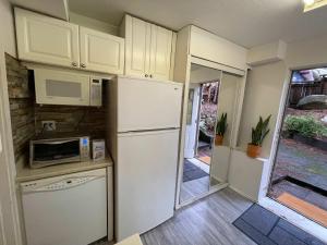 2-Bedroom Suite