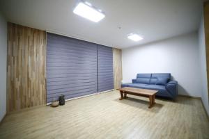 Muan Viento Sol Beach Pension