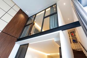 Contemporary loft with terrace in Casablanca