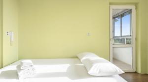 Telimeny Standard Studio by BookingHost
