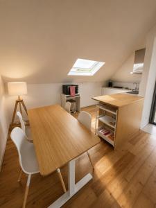Sunny studio in Porto