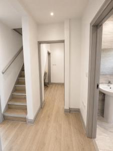 Reading Centre Luxe Apartment 3BR Sleeps 7