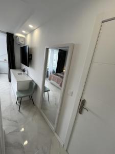 LAS AMERICAS PREMIUM STUDIO - 5 min walk to beach and 10 min walk to SIAM PARK