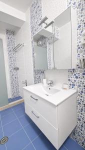 White Residence Saranda