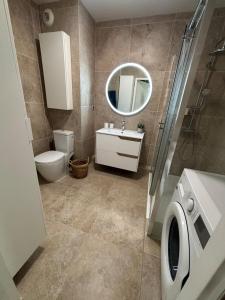 Appartement avec jardin et piscine